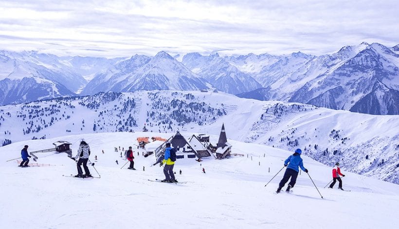 מאיירהופן: האינטימיות שבמקום מצליחה לרגש את התיירים הגודשים את אתר הסקי שבתחומה. צילום: 123rf