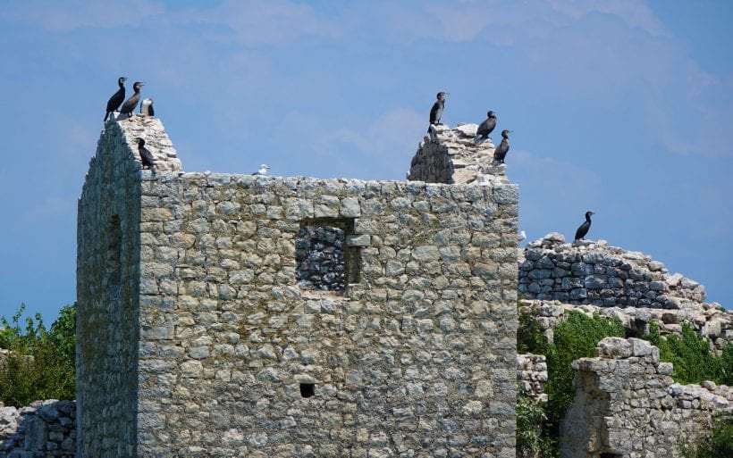 מבצר עות'מאני באגם סקאדר, מונטנגרו.