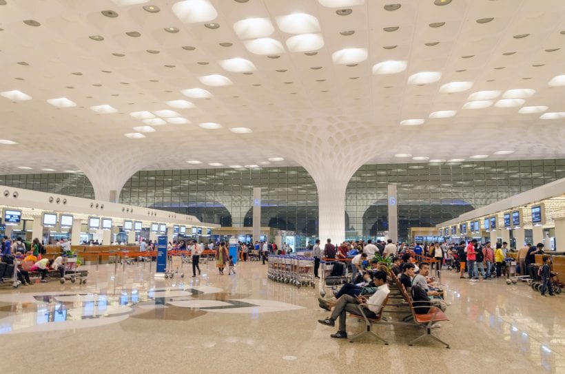 נמל התעופה הבינלאומי צ'האטראפאטי שיוואג'י, מומבאי. צילום: 123RF